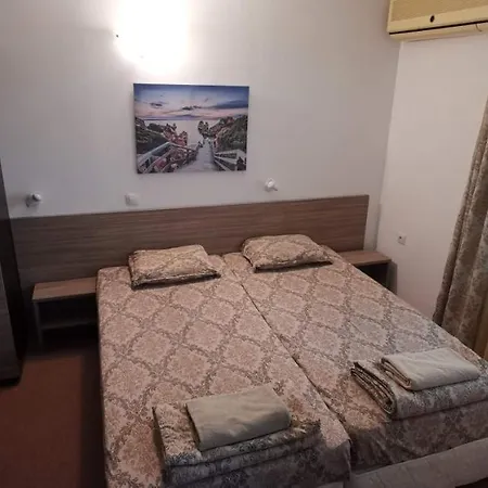 Seaview - Clara Sarafovo - 100m To Sea Apartament Burgas City