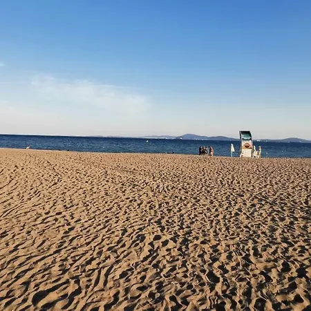 Seaview - Clara Sarafovo - 100m To Sea Burgas Stad